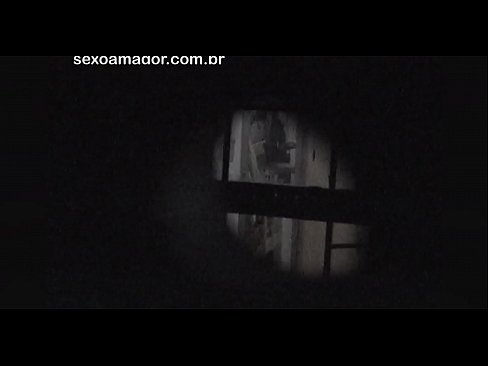 ❤️ 金发女郎被隐藏在空心砖后面的邻居偷窥者偷偷录影 ❌ Super sex❌❤